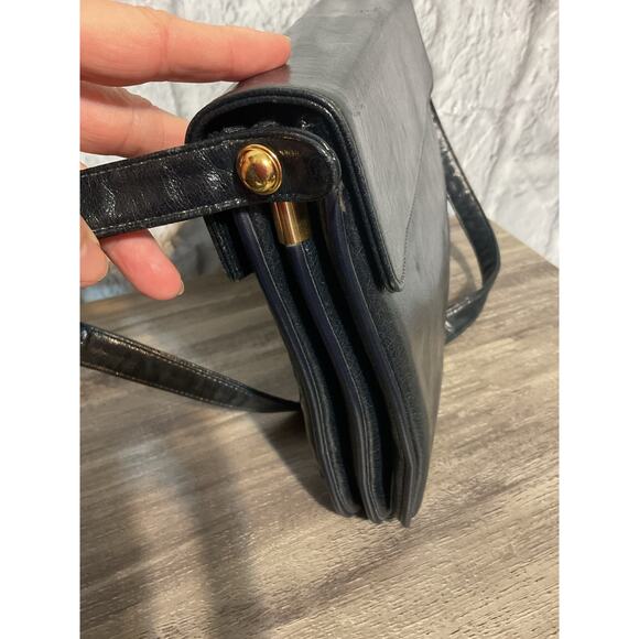 Vintage Bags By Francois California Leather Shoulder Bag - Picture 7 of 12